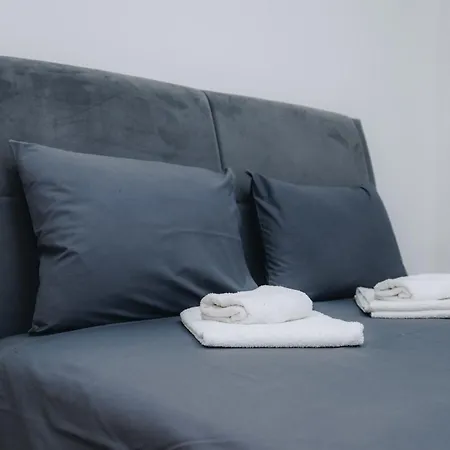 Lust Premium Iv Center Park