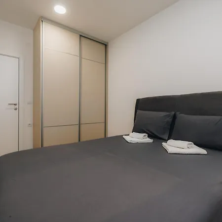 Lust Premium Iv Center Park Apartment *