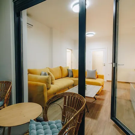 Lust Premium Iv Center Park Apartment Kragujevac