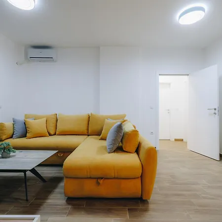 Lust Premium Iv Center Park Apartment