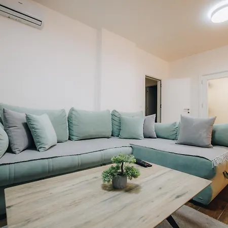 Lust Premium Iv Center Park