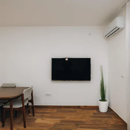 Lust Premium Iv Center Park Apartment *