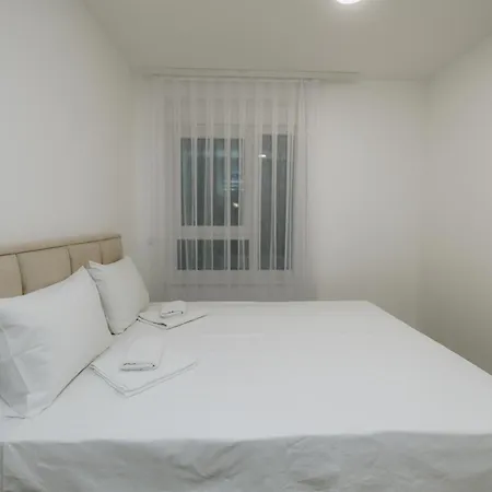 Apartment Lust Premium Iv Center Park Kragujevac