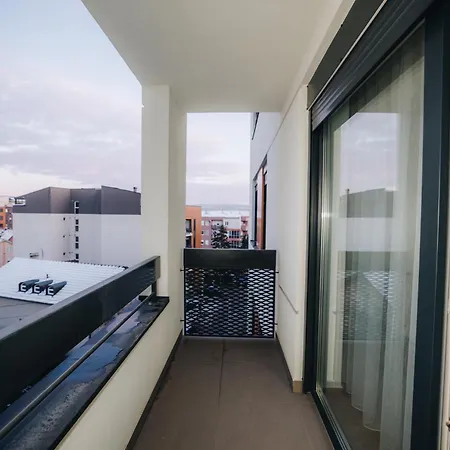 Lust Premium Iv Center Park Apartment *