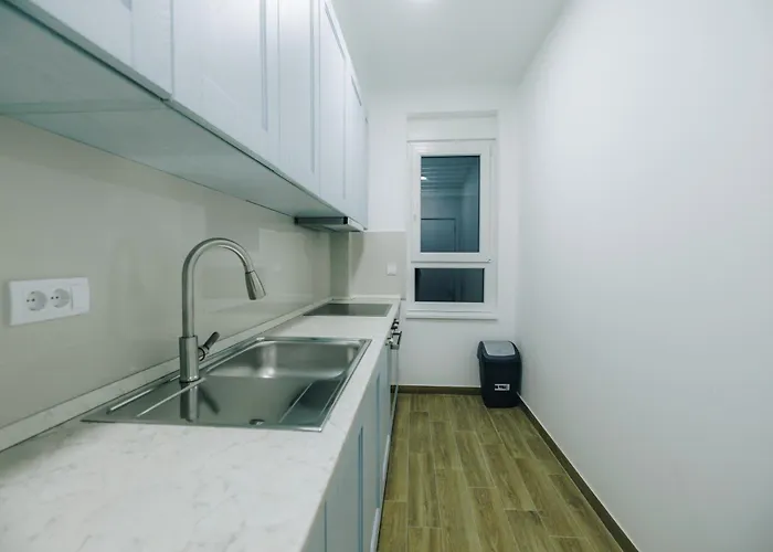 Lust Premium Iv Center Park * Kragujevac