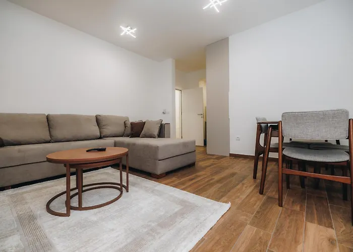 Lust Premium Iv Center Park Apartmán *