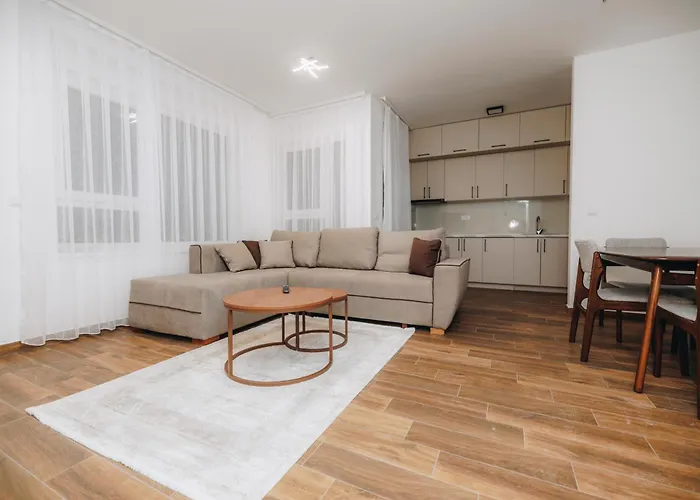 Lust Premium Iv Center Park * Kragujevac